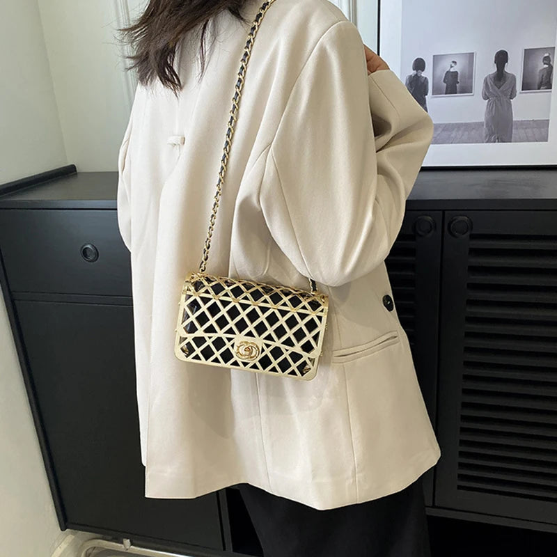 The new style metal small square bag lady hollow personality evening messenger bag all-in-one chain bag