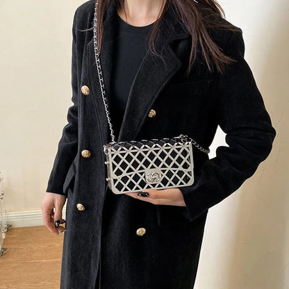 The new style metal small square bag lady hollow personality evening messenger bag all-in-one chain bag