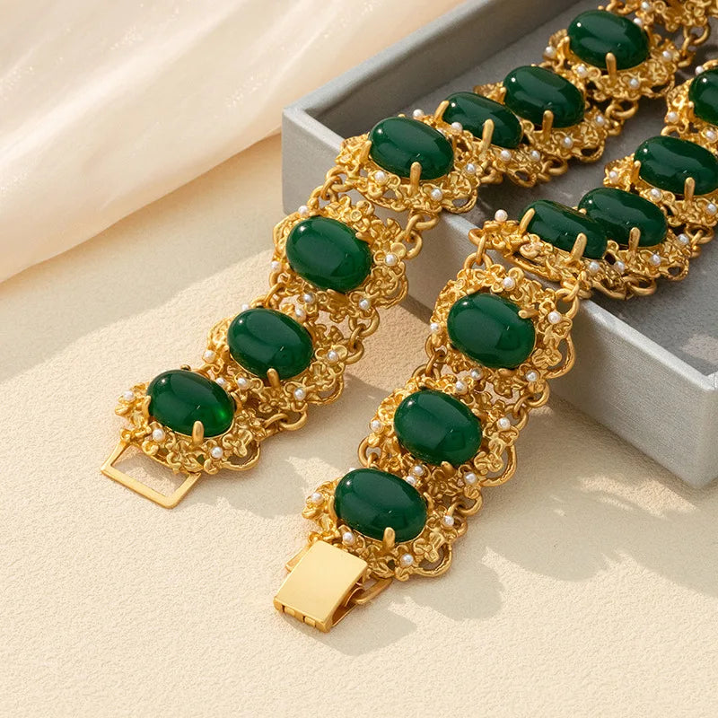 vintage emerald Pearl necklace Handmade necklace made in Florence, Italy Bracelet earrings jewelry set